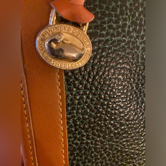 🔥Dooney & Bourke Pebble Collection Emerald Green Leather-Messenger Business Bag - Picture 5 of 13